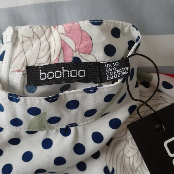 Boohoo flower and Polka dot dress - Picture 7 of 8